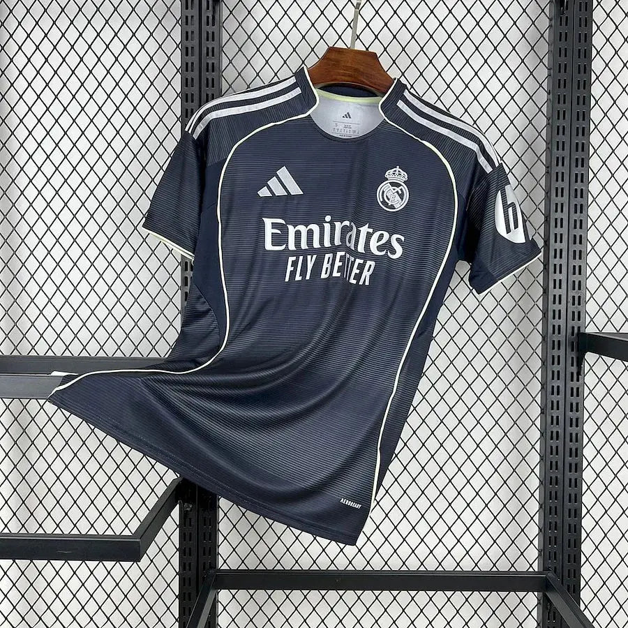 25/26 Maillot du Real Madrid Noir KaliFoot