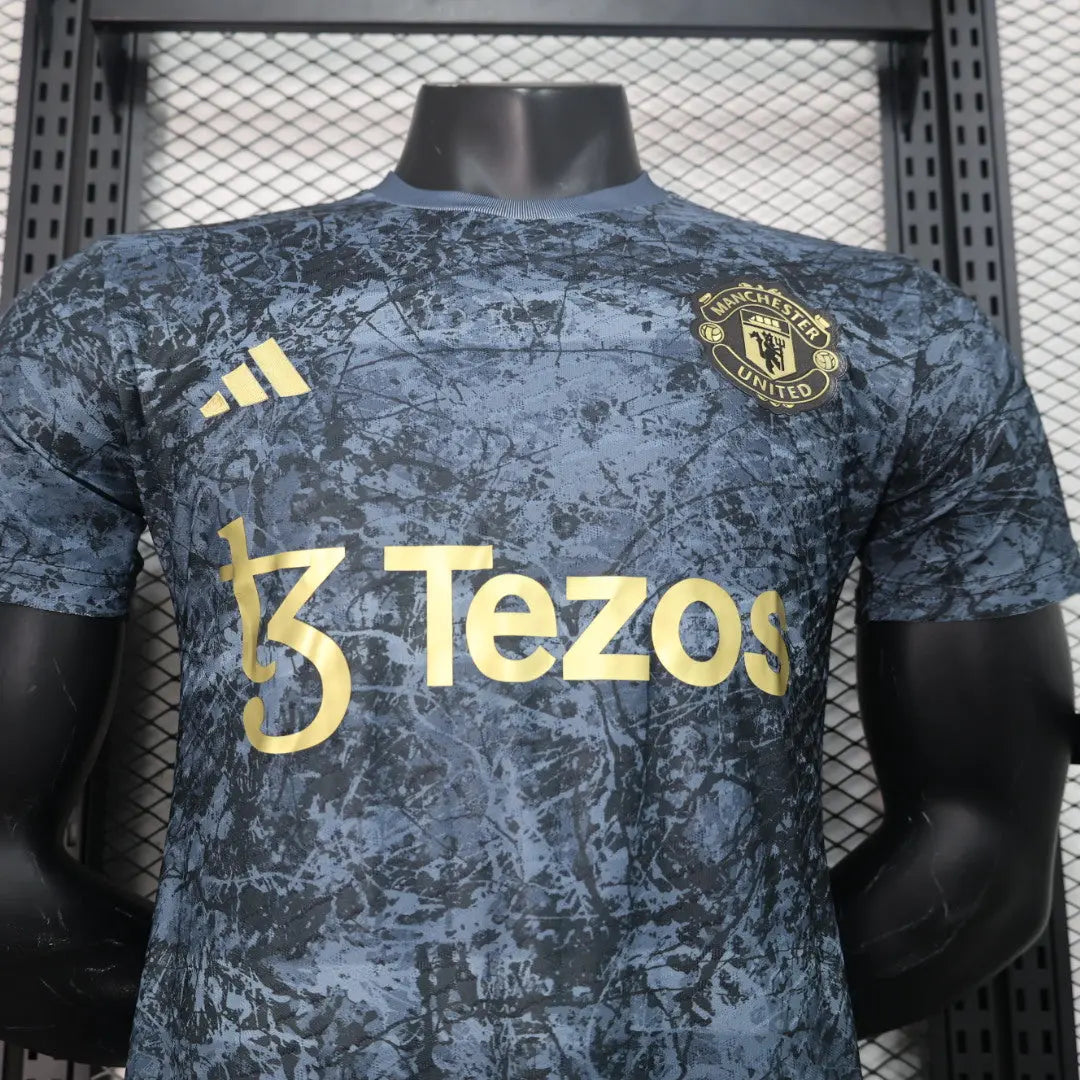 MAILLOT MANCHESTER UNITED AVANT MATCH 2023/2024 - Maillot du Monde