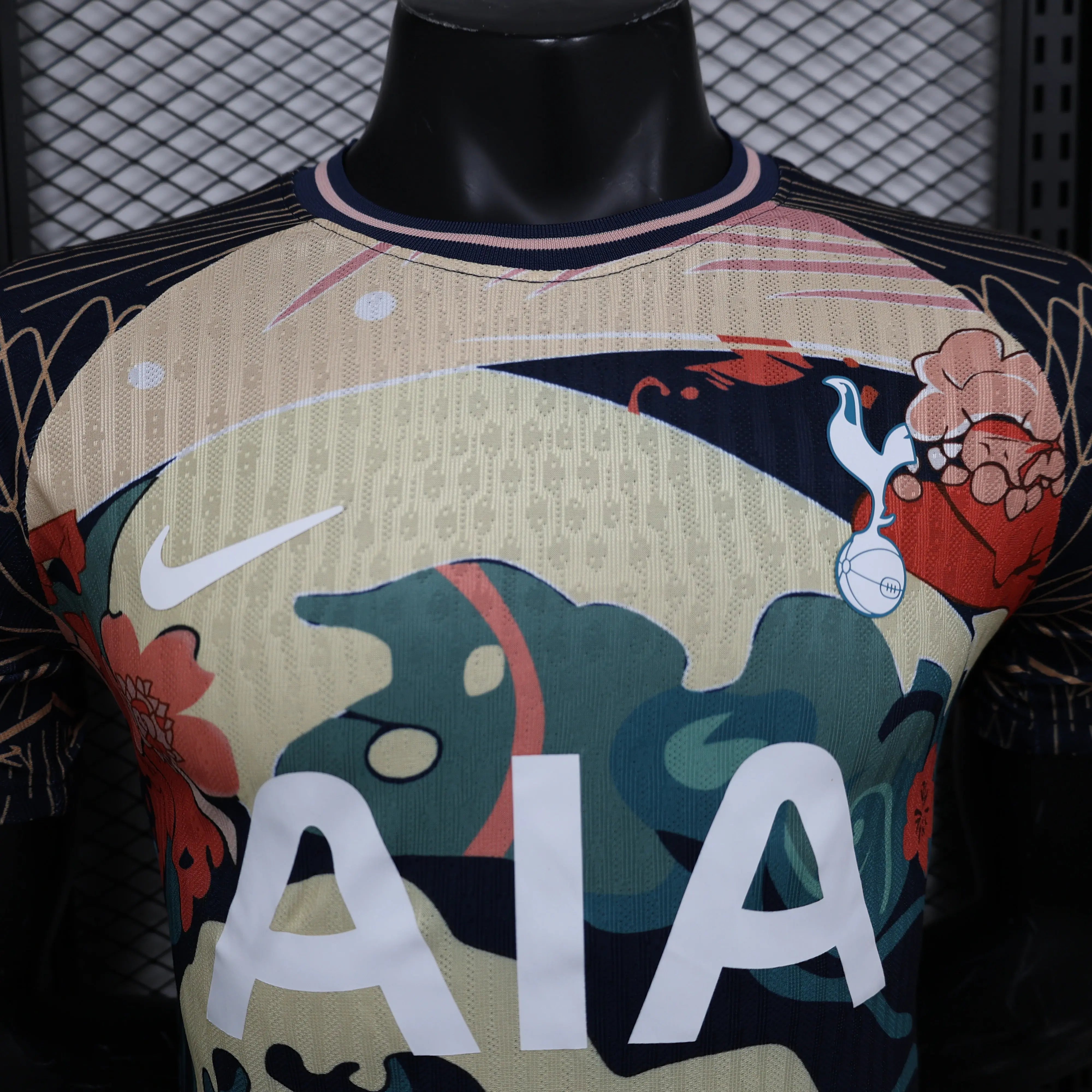 MAILLOT TOTTENHAM HOTSPUR EDITION SPECIALE 2024/2025 - Maillot du Monde