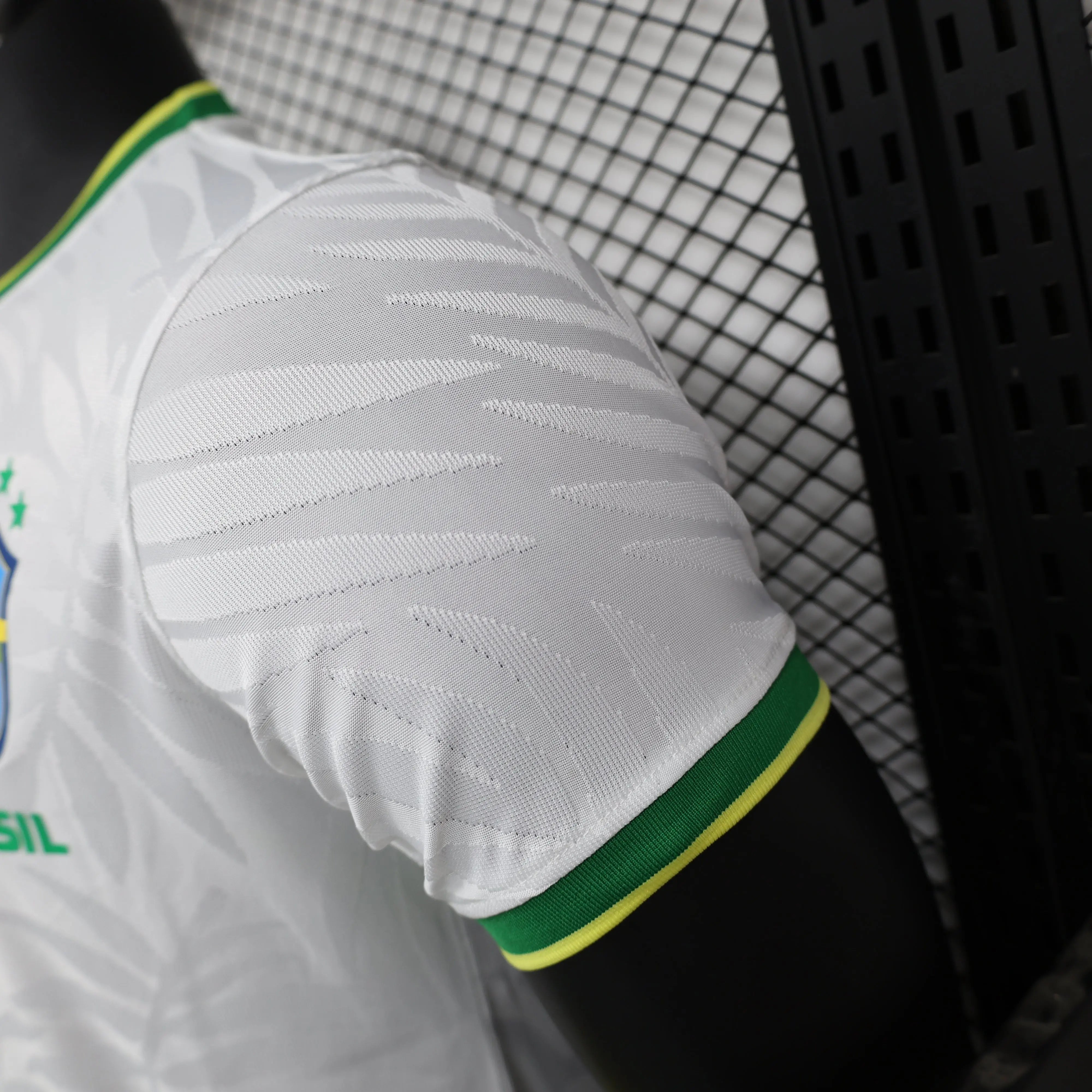 ÉDITION SPÉCIALE PIGEON BLANC DU BRÉSIL - Maillot du Monde