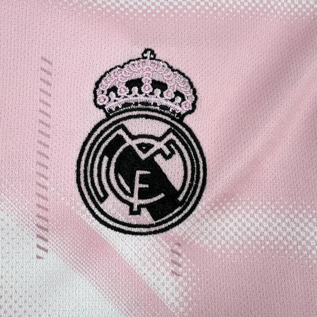 24/25 Maillot du Real Madrid Rose KaliFoot