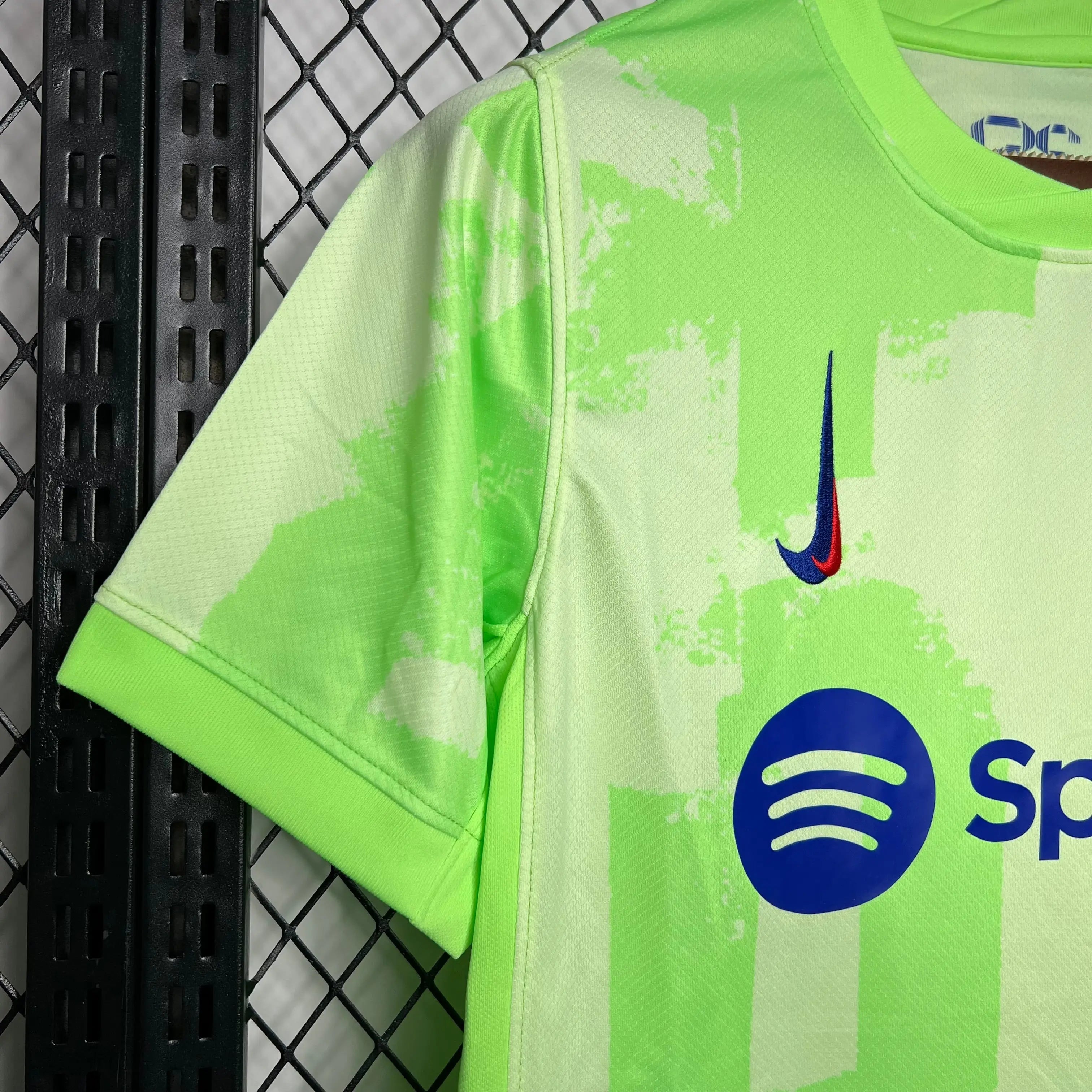 24/25 Maillot Third du FC BARCELONE Vert/Jaune Maillot du Monde