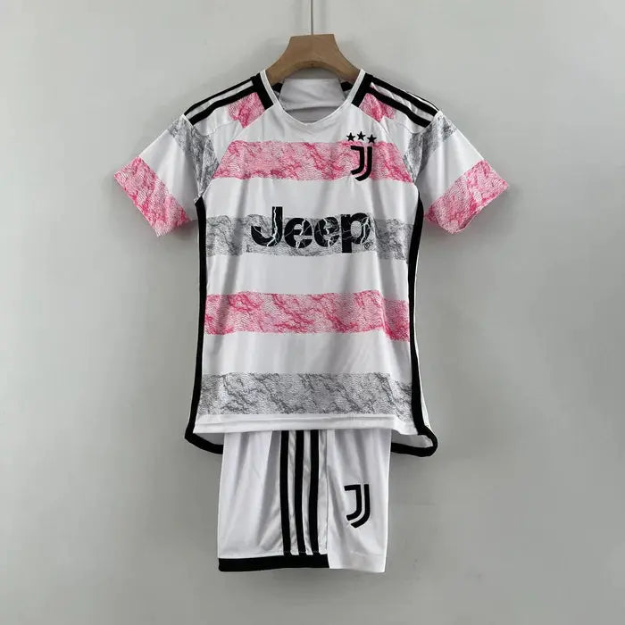 MAILLOT ENFANT JUVENTUS EXTÉRIEUR 2023/2024 - Maillot du Monde