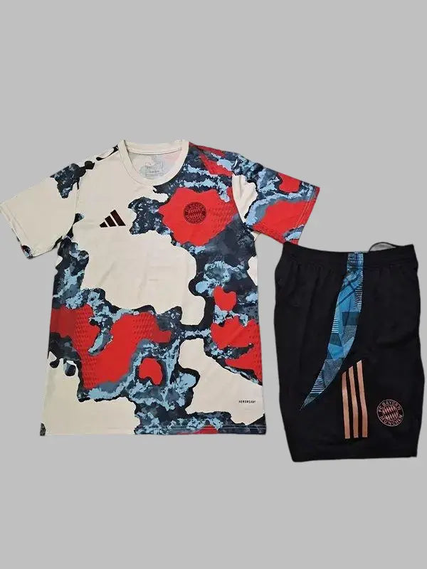 24/25 Maillot d’échauffement FC BAYERN Rouge/Bleu - Maillot du Monde