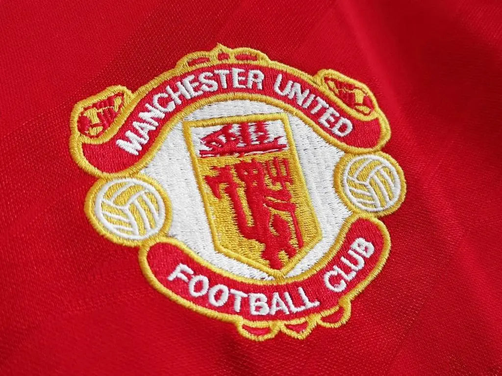 MAILLOT RÉTRO MANCHESTER UNITED DOMICILE 1986/1988 VERSION MANCHES LONGUES - Maillot du Monde