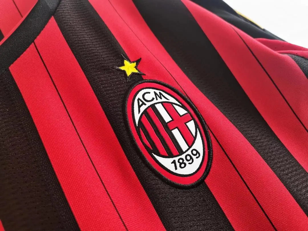 MAILLOT RETRO AC MILAN DOMICILE 2013/2014 VERSION MANCHES LONGUES - Maillot du Monde