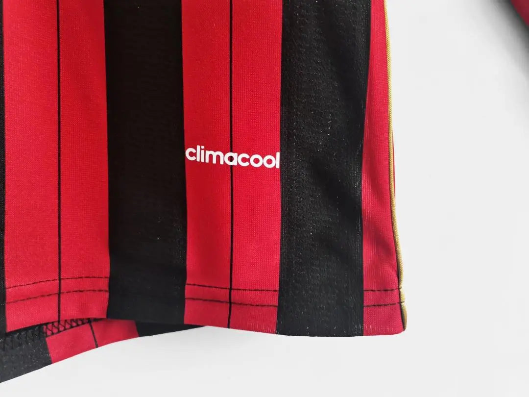 MAILLOT RETRO AC MILAN DOMICILE 2013/2014 VERSION MANCHES LONGUES - Maillot du Monde