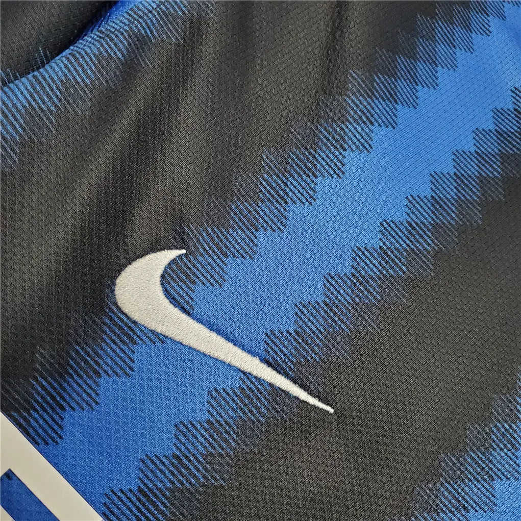 MAILLOT RETRO INTER MILAN DOMICILE 2010/2011 VERSION MANCHES LONGUES - Maillot du Monde