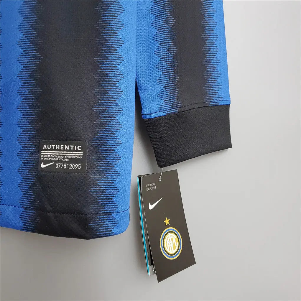 MAILLOT RETRO INTER MILAN DOMICILE 2010/2011 VERSION MANCHES LONGUES - Maillot du Monde