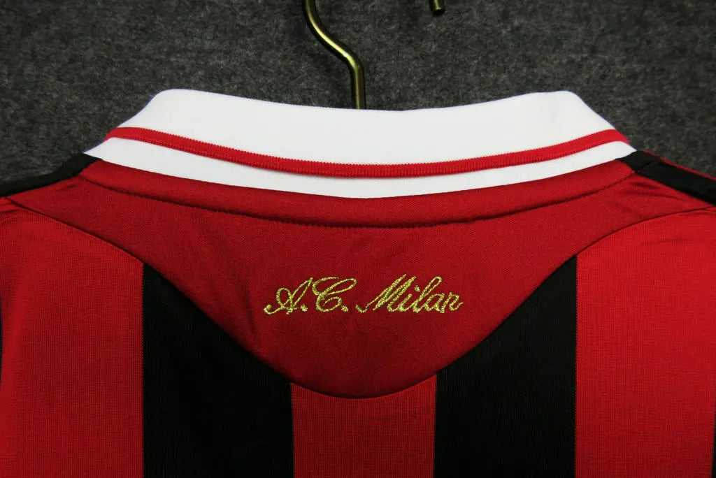 MAILLOT RETRO AC MILAN DOMICILE 2009/2010 VERSION MANCHES LONGUES - Maillot du Monde