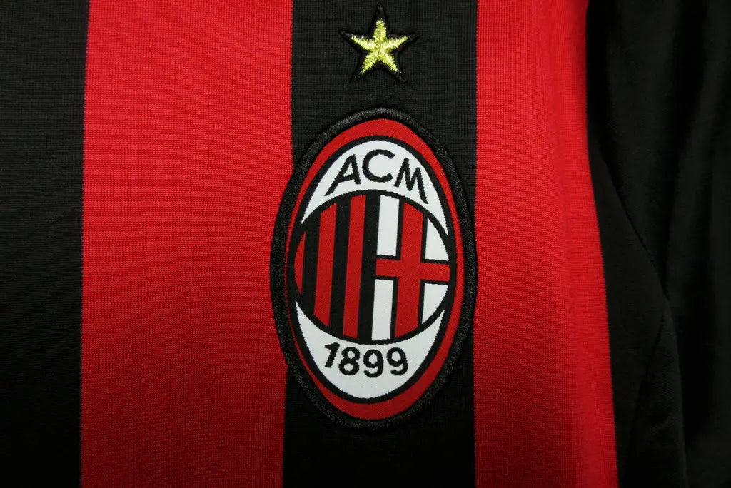 MAILLOT RETRO AC MILAN DOMICILE 2009/2010 VERSION MANCHES LONGUES - Maillot du Monde