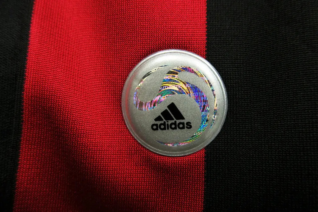 MAILLOT RETRO AC MILAN DOMICILE 2009/2010 VERSION MANCHES LONGUES - Maillot du Monde