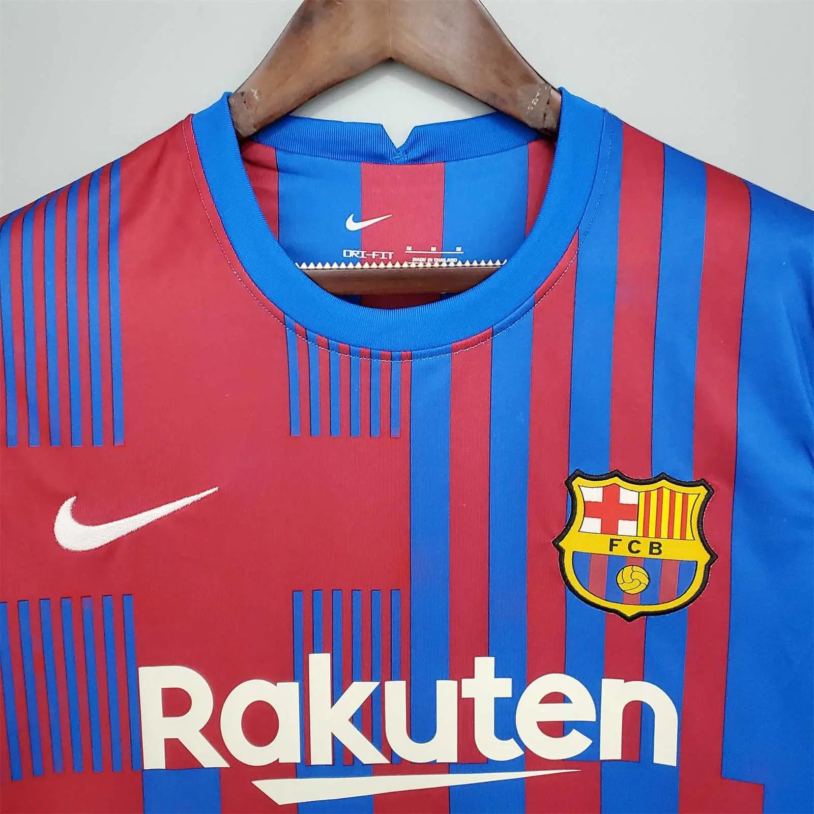 MAILLOT BARCELONE DOMICILE 2021/2022 VERSION MANCHES LONGUES - Maillot du Monde
