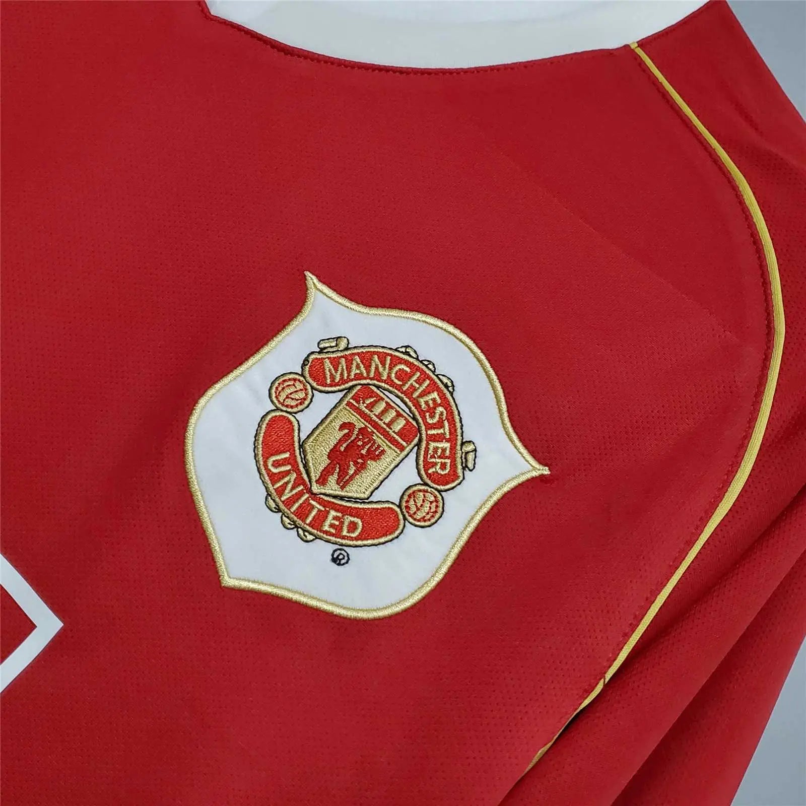 MAILLOT MANCHESTER UNITED 2006/2007 VERSION MANCHES LONGUES - Maillot du Monde