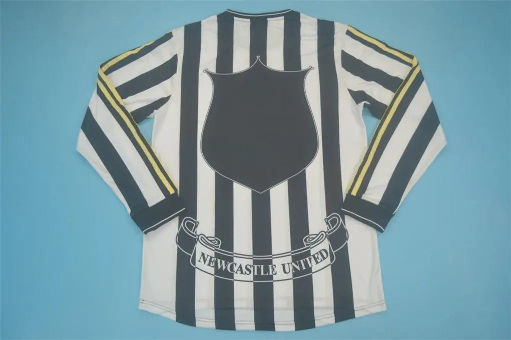 MAILLOT RETRO NEWCASTLE DOMICILE 1997/1999 VERSION MANCHES LONGUES - Maillot du Monde