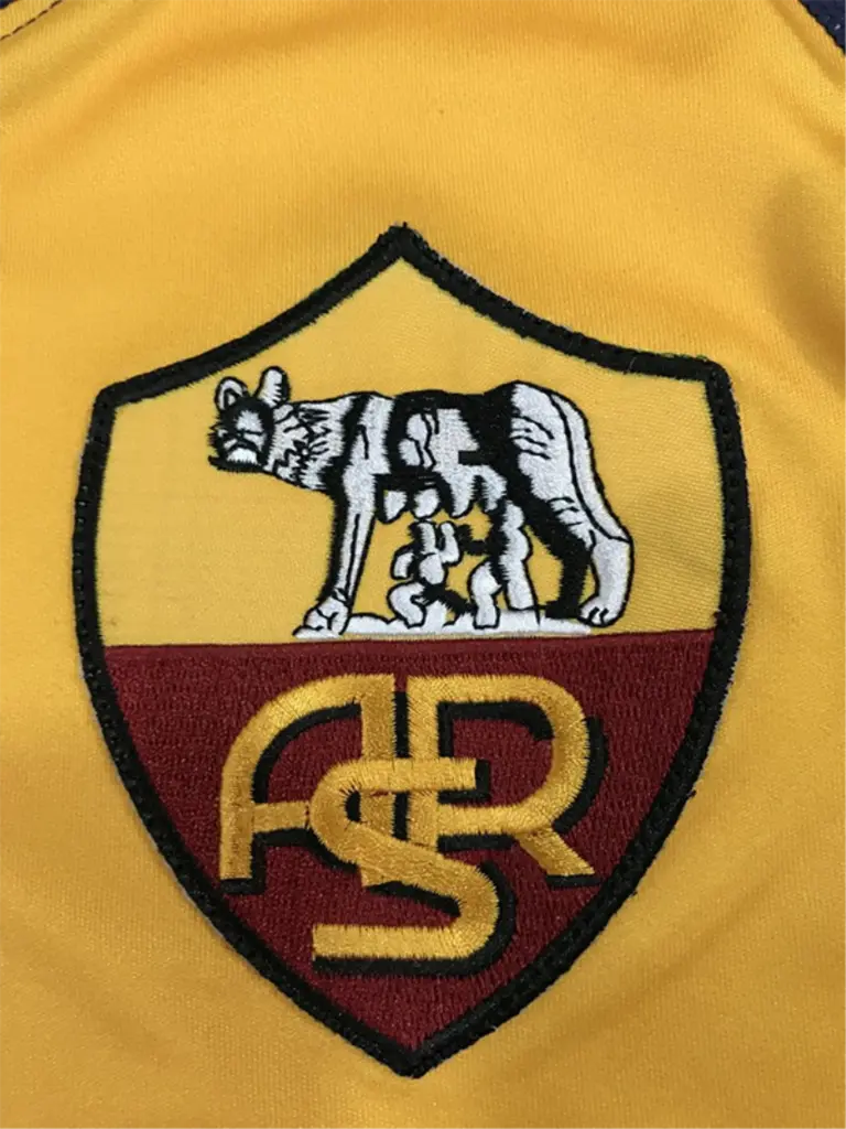 MAILLOT RETRO AS ROMA DOMICILE 2000 VERSION MANCHES LONGUES - Maillot du Monde