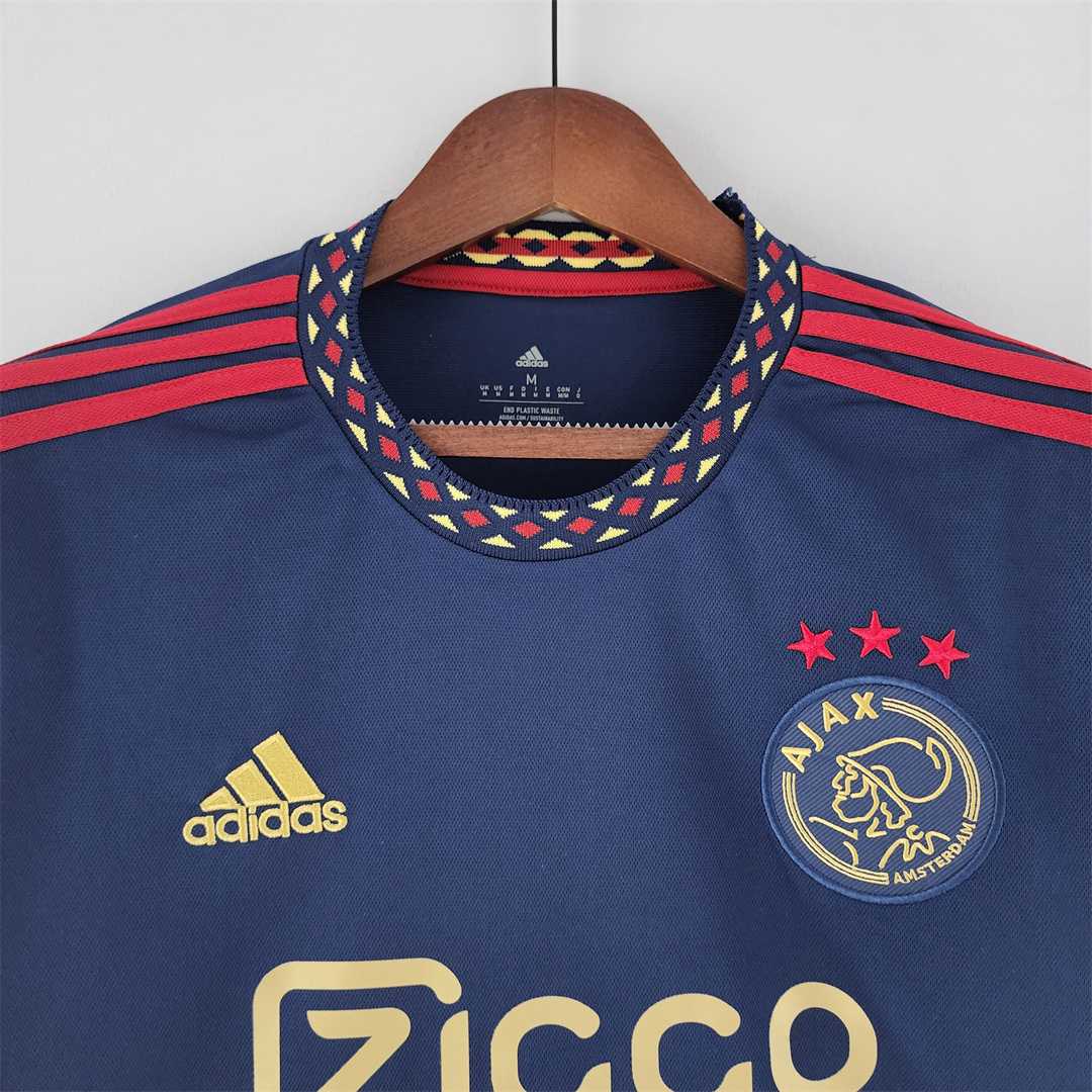 MAILLOT AJAX EXTÉRIEUR 2022/2023 VERSION MANCHES LONGUES - Maillot du Monde