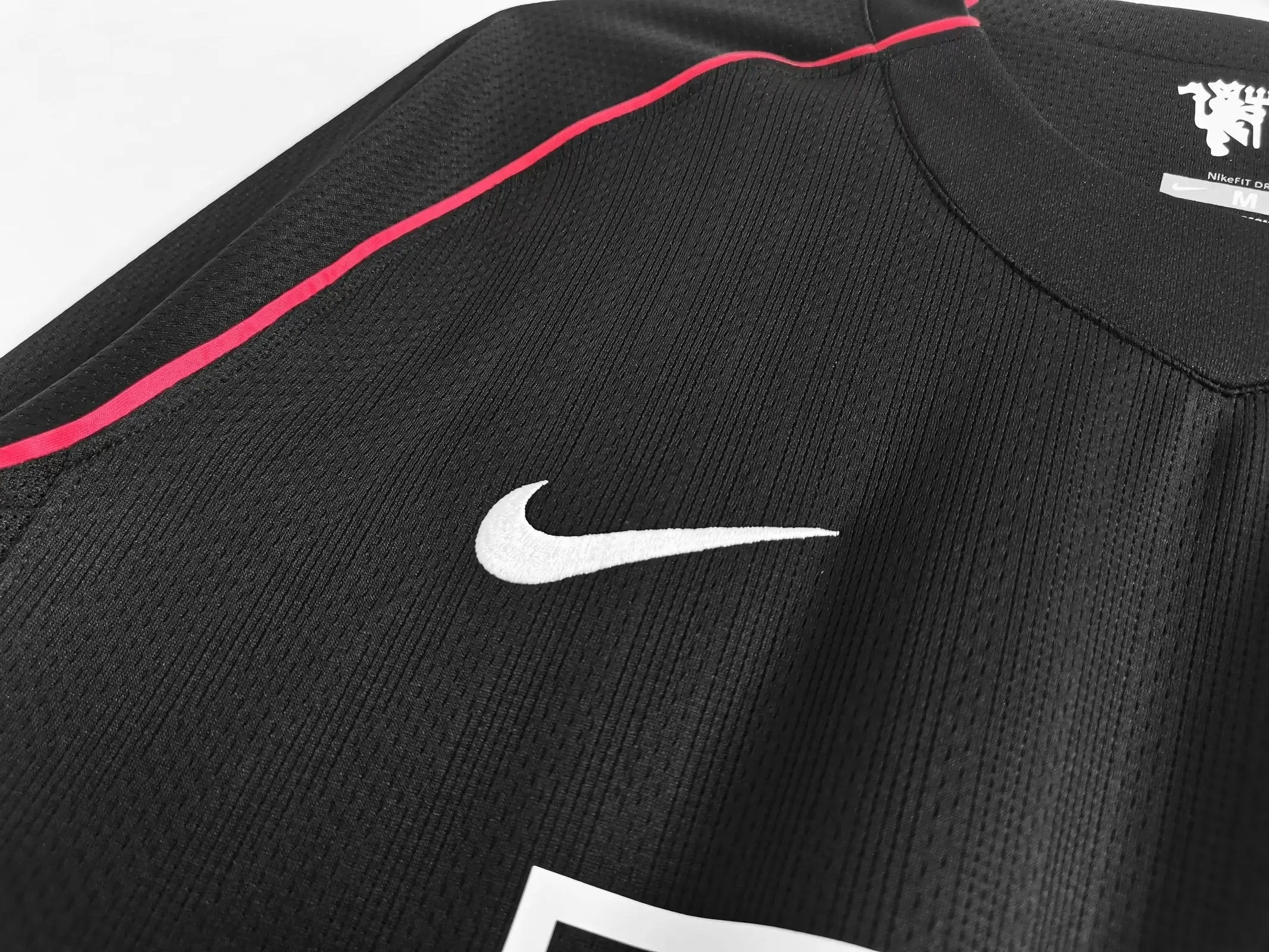 MAILLOT MANCHESTER UNITED EXTÉRIEUR 2007/2008 VERSION MANCHES LONGUES - Maillot du Monde