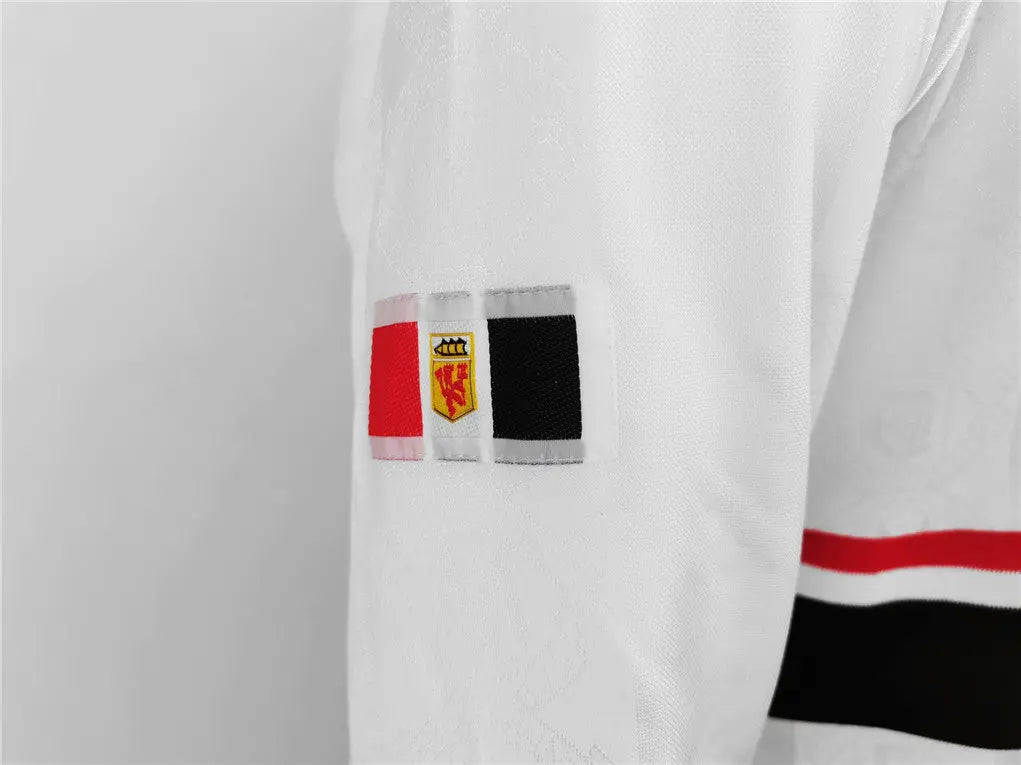 MAILLOT MANCHESTER UNITED EXTÉRIEUR 1998/1999 VERSION MANCHES LONGUES - Maillot du Monde