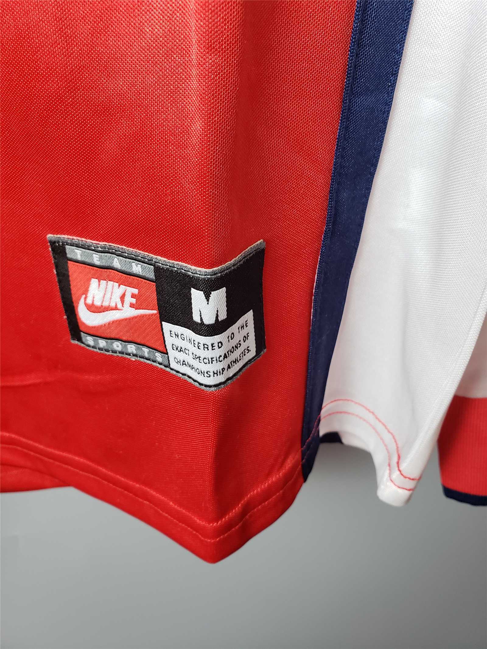 MAILLOT ARSENAL DOMICILE 1998/1999 VERSION MANCHES LONGUES - Maillot du Monde