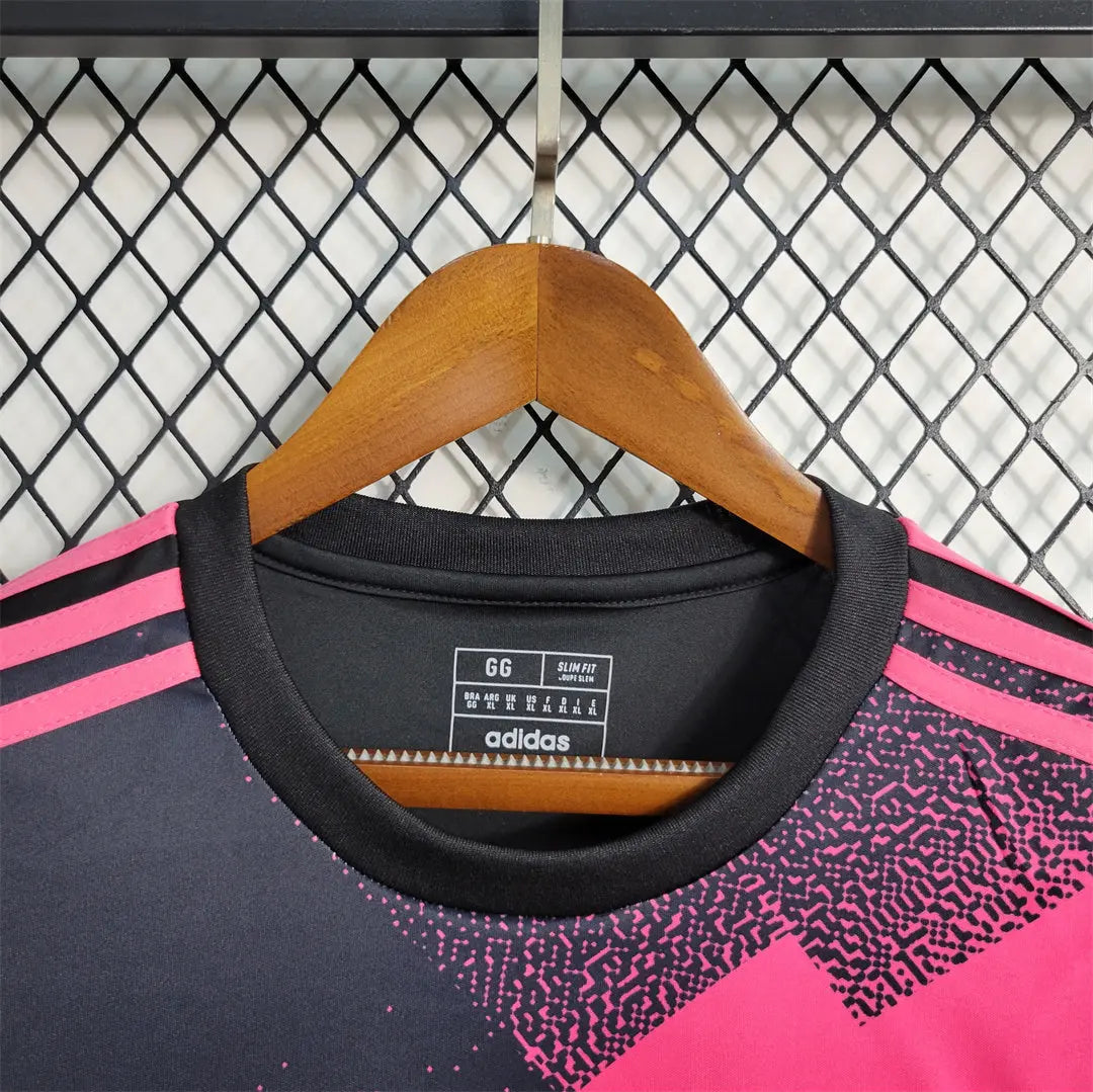 MAILLOT FLAMENGO 2023/2024 VERSION MANCHES LONGUES - Maillot du Monde