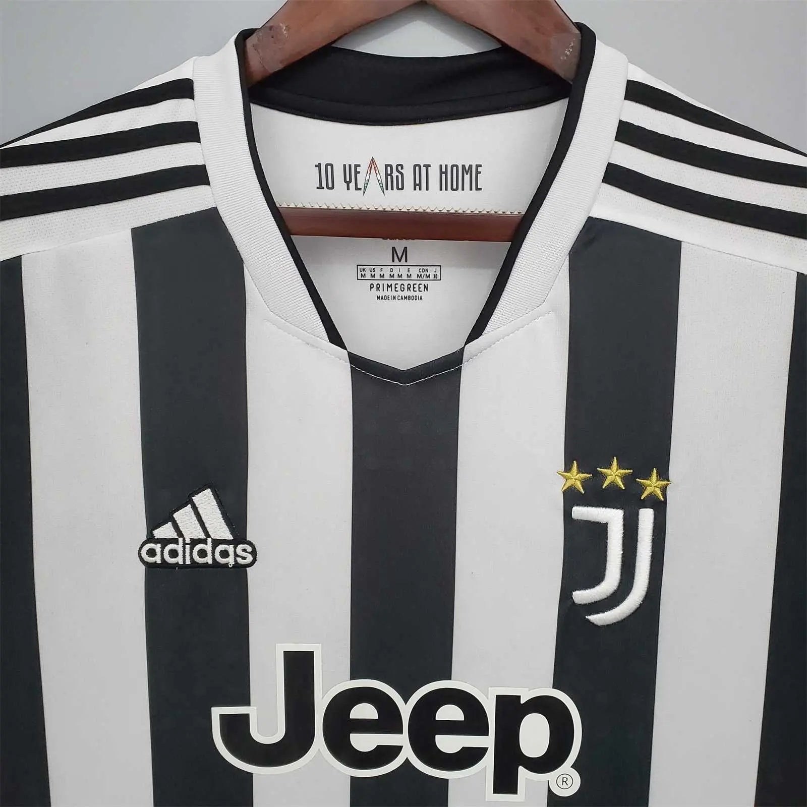 MAILLOT JUVENTUS DOMICILE 2021/2022 VERSION MANCHES LONGUES - Maillot du Monde