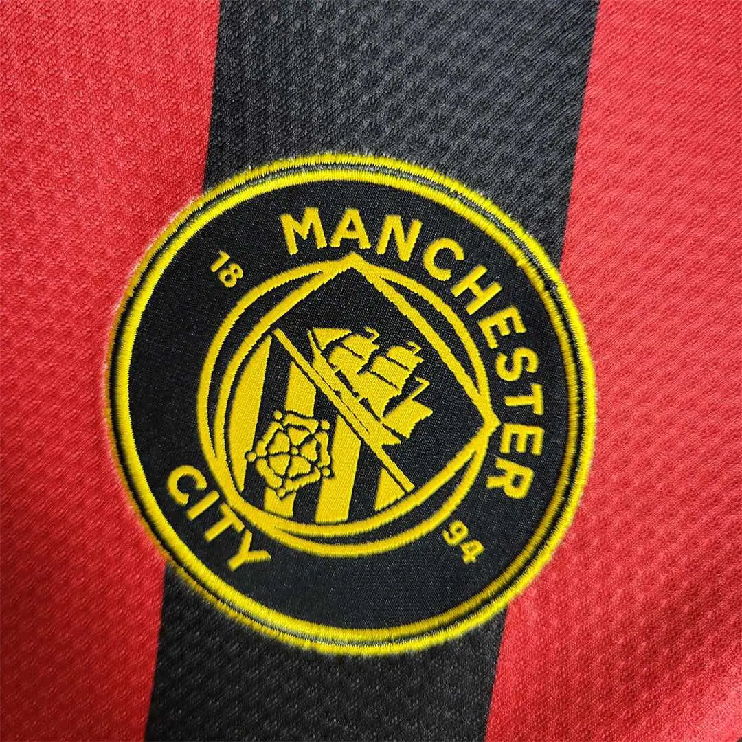 MAILLOT MANCHESTER CITY EXTÉRIEUR 2022/2023 VERSION MANCHES LONGUES - Maillot du Monde