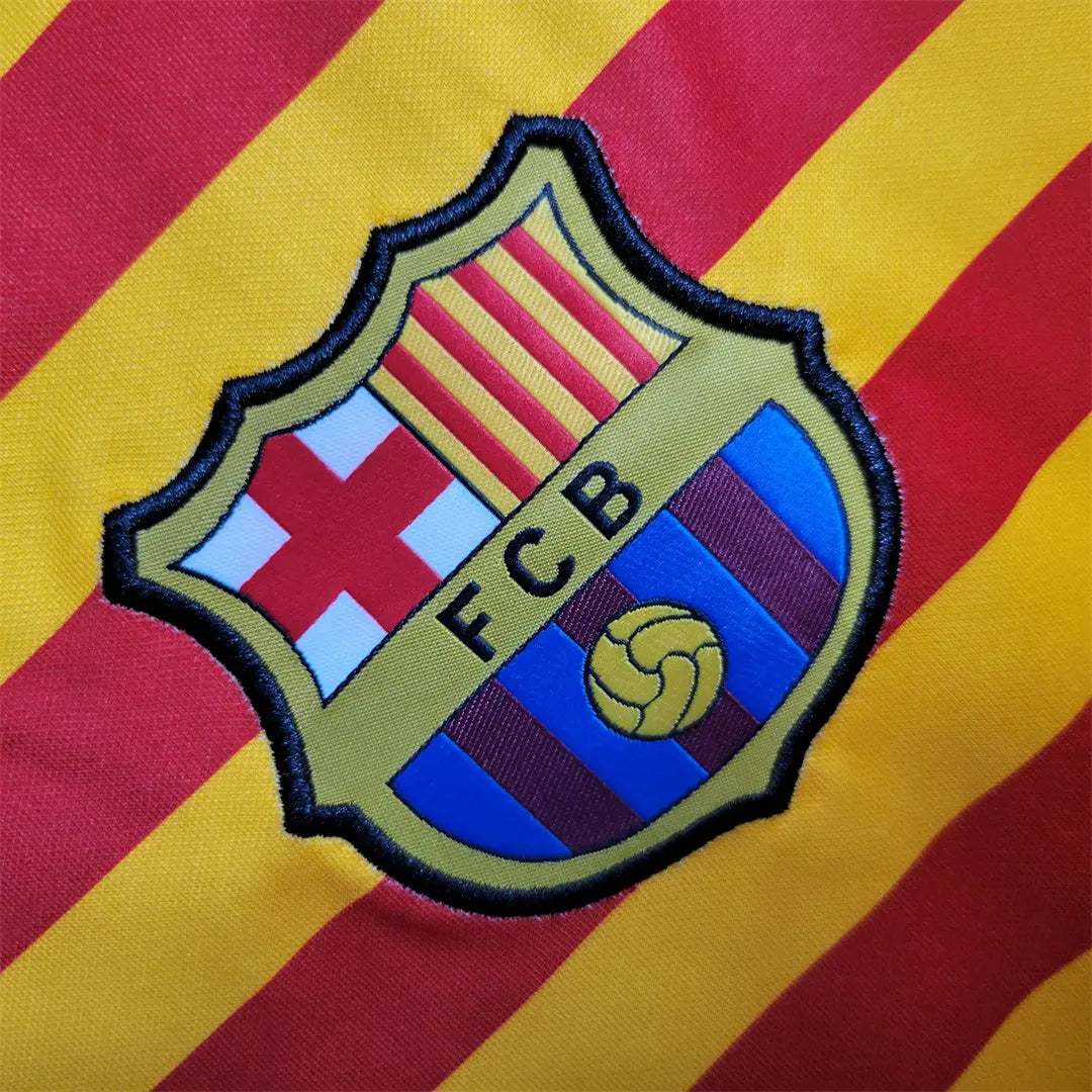 MAILLOT BARCELONE 2022/2023 VERSION MANCHES LONGUES - Maillot du Monde