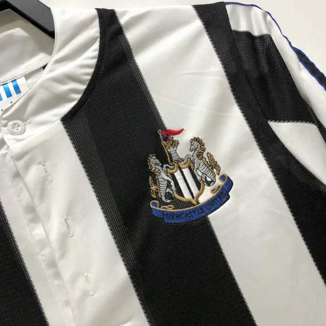 MAILLOT NEWCASTLE DOMICILE 1995/1997 VERSION MANCHES LONGUES - Maillot du Monde