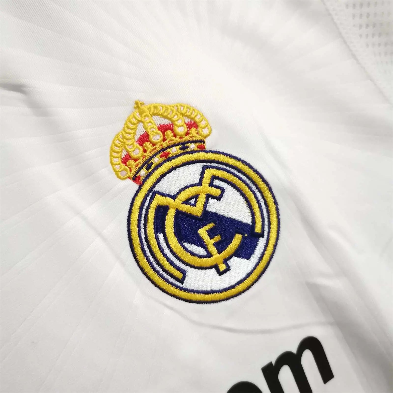 MAILLOT REAL MADRID DOMICILE 2010/2011 VERSION MANCHES LONGUES - Maillot du Monde