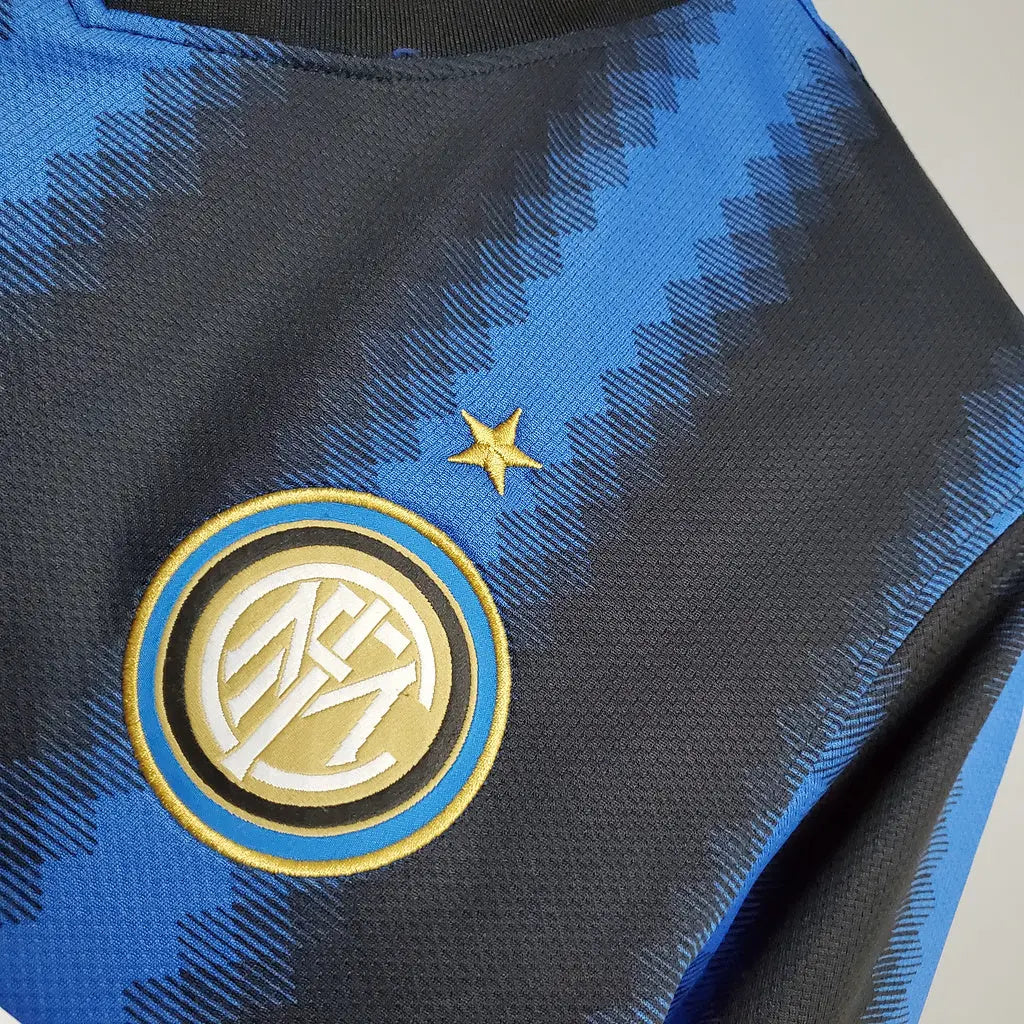 MAILLOT RETRO INTER MILAN DOMICILE 2010/2011 VERSION MANCHES LONGUES - Maillot du Monde