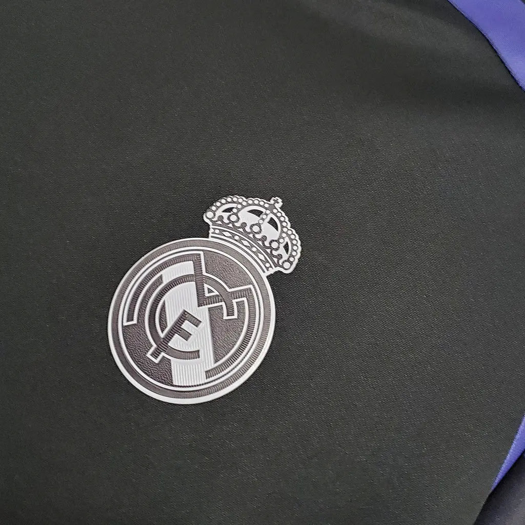 MAILLOT REAL MADRID EXTÉRIEUR 2015/2016 VERSION MANCHES LONGUES - Maillot du Monde