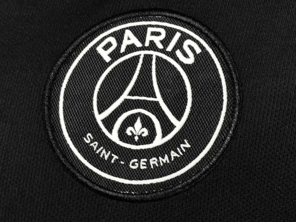 MAILLOT RETRO PSG 2019/2020 VERSION MANCHES LONGUES - Maillot du Monde