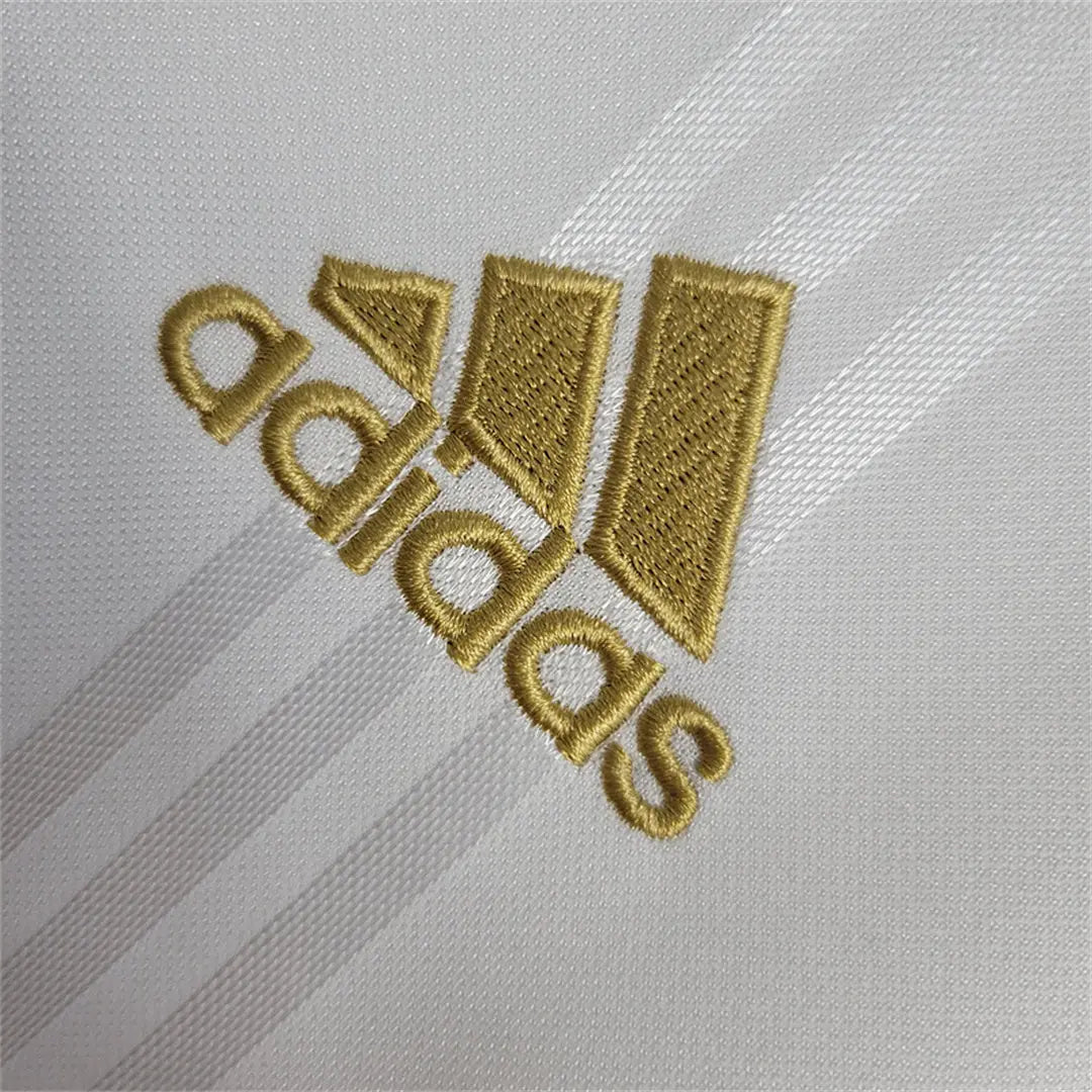 MAILLOT REAL MADRID 2019/2020 VERSION MANCHES LONGUES - Maillot du Monde