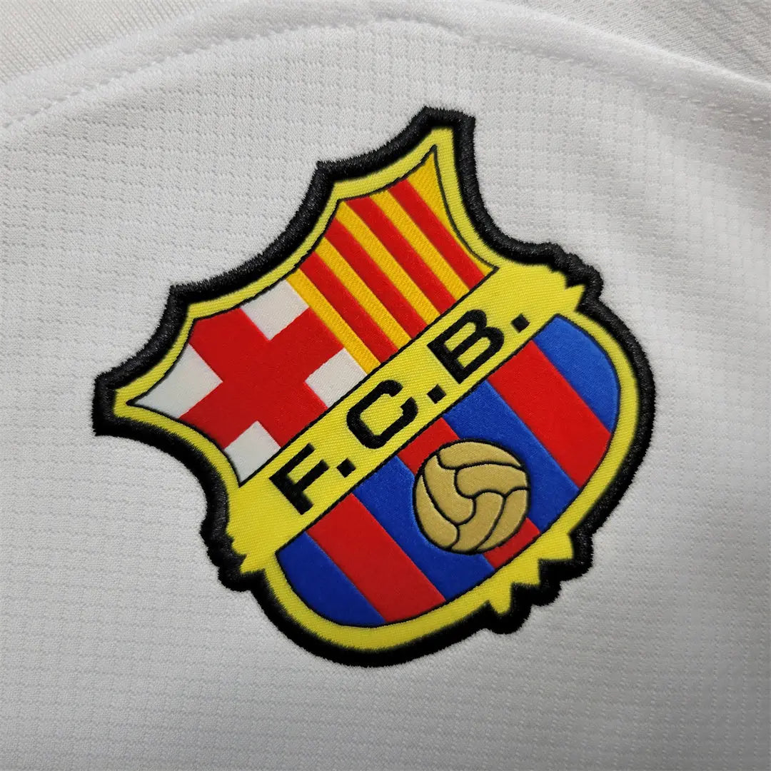 MAILLOT BARCELONE EXTÉRIEUR 2023/2024 VERSION MANCHES LONGUES - Maillot du Monde
