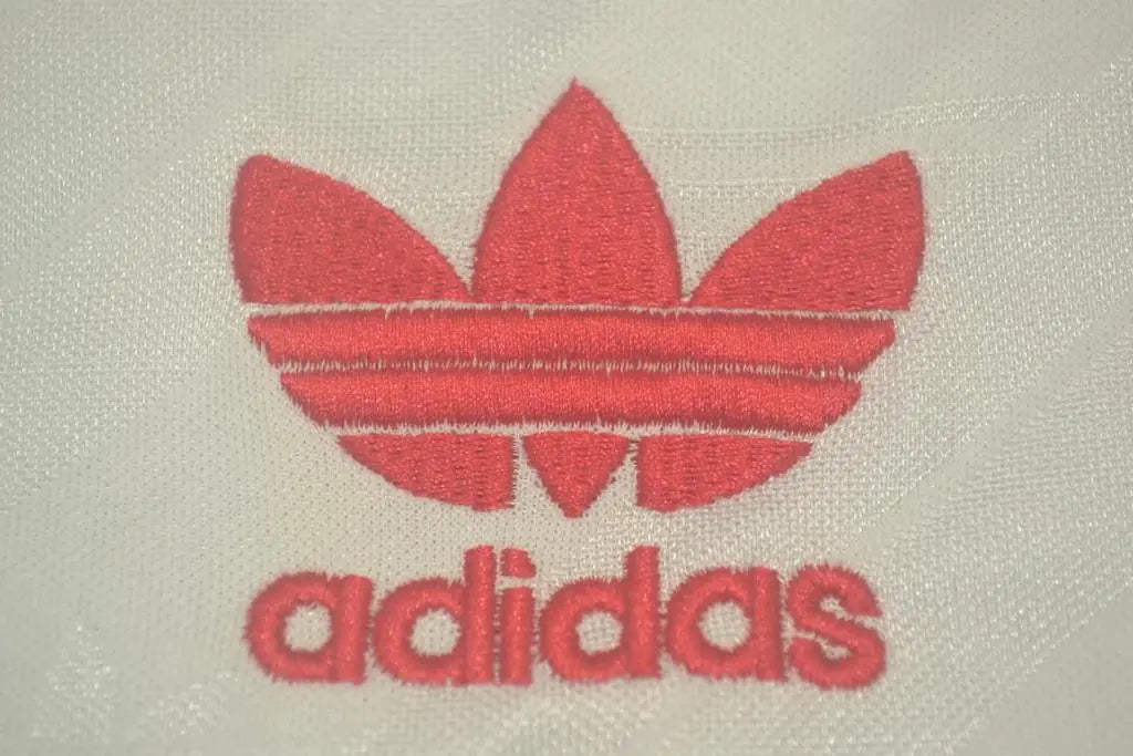 MAILLOT RETRO MANCHESTER UNITED DOMICILE 1986/1988 VERSION MANCHES LONGUES - Maillot du Monde