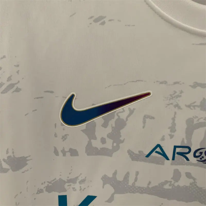 MAILLOT AL NASSR EXTÉRIEUR 2023/2024 VERSION MANCHES LONGUES - Maillot du Monde