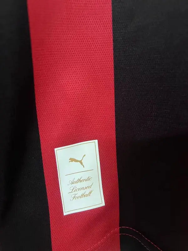 MAILLOT AC MILAN 2024/2025 VERSION MANCHES LONGUES - Maillot du Monde