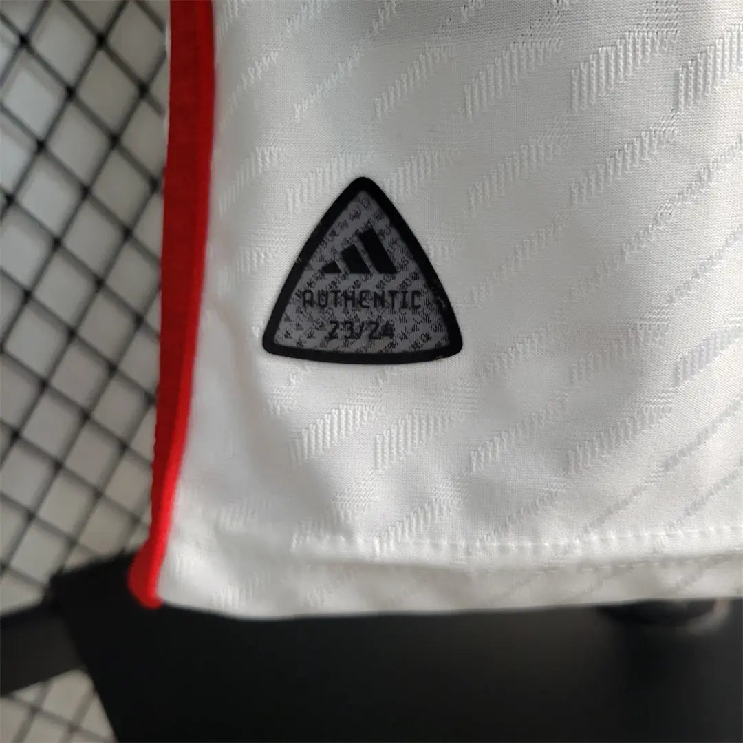 MAILLOT BAYERN MUNICH DOMICILE 2023/2024 - Maillot du Monde
