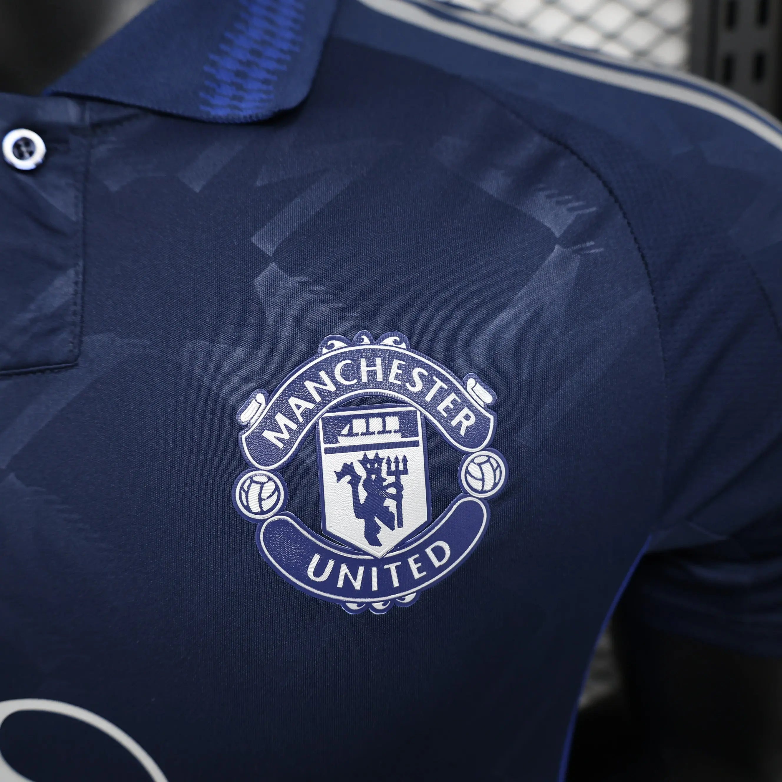 MAILLOT MANCHESTER UNITED EXTERIEUR 2024/2025 - Maillot du Monde