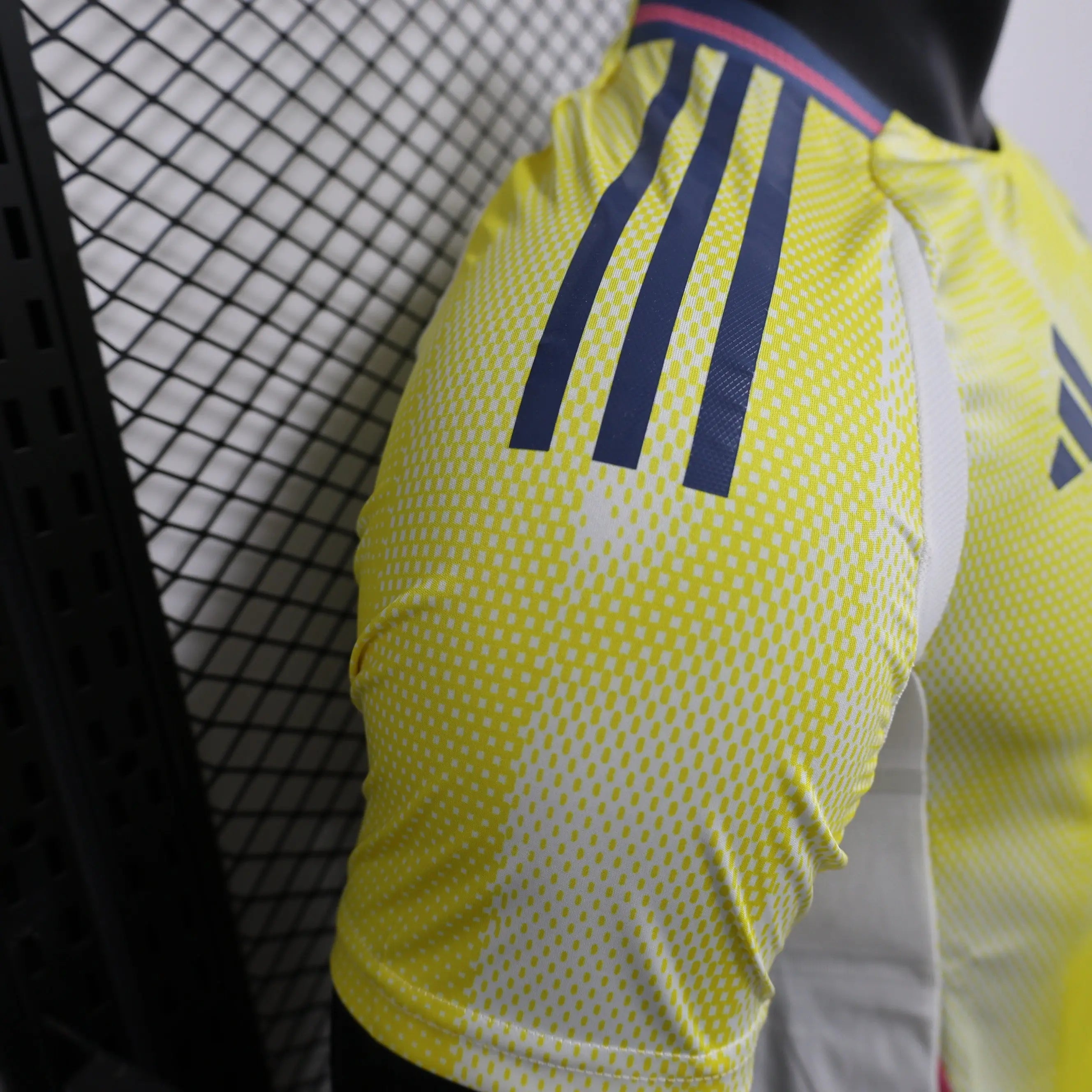 MAILLOT JUVENTUS EXTERIEUR 2024/2025 - Maillot du Monde