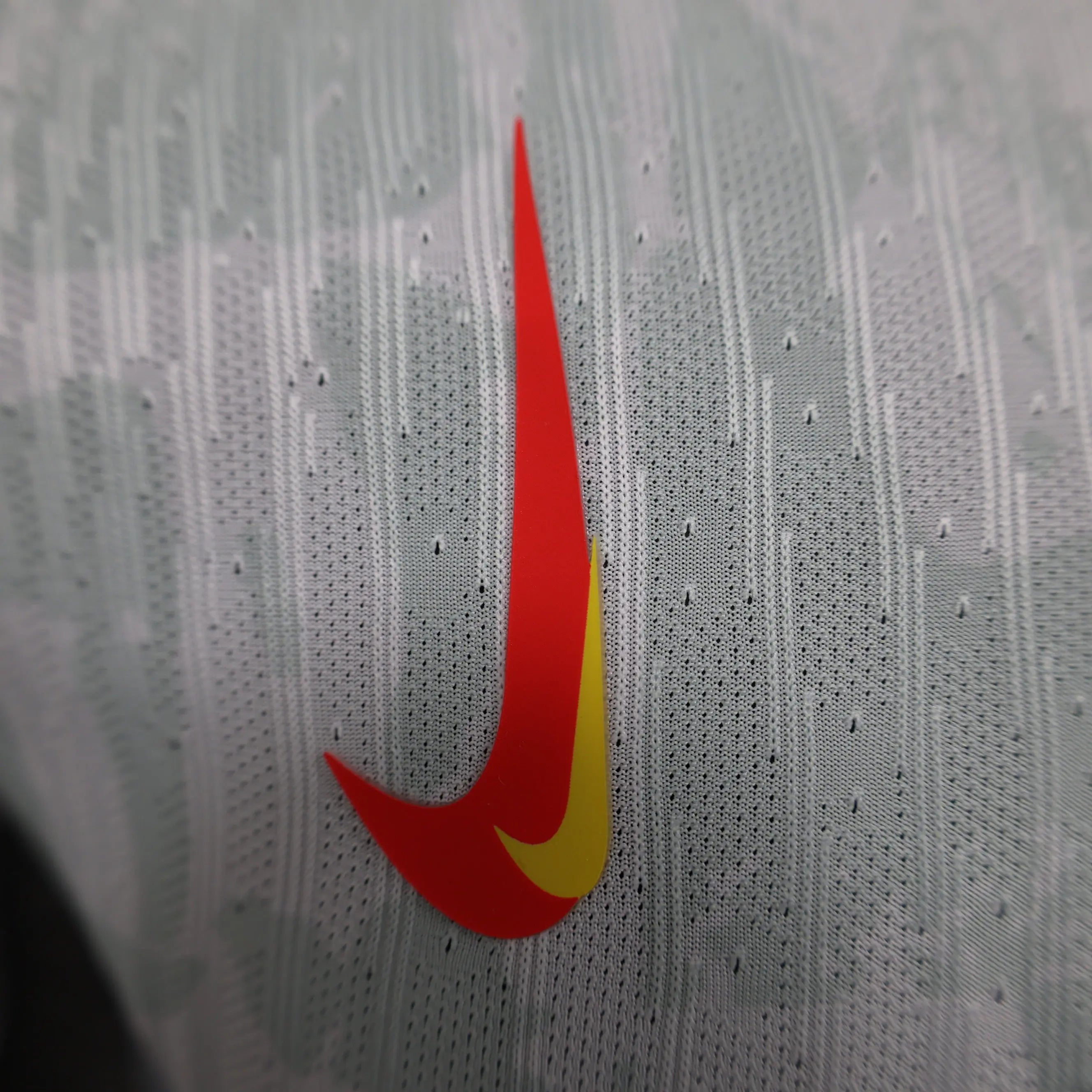 MAILLOT LIVERPOOL THIRD 2024/2025 - Maillot du Monde
