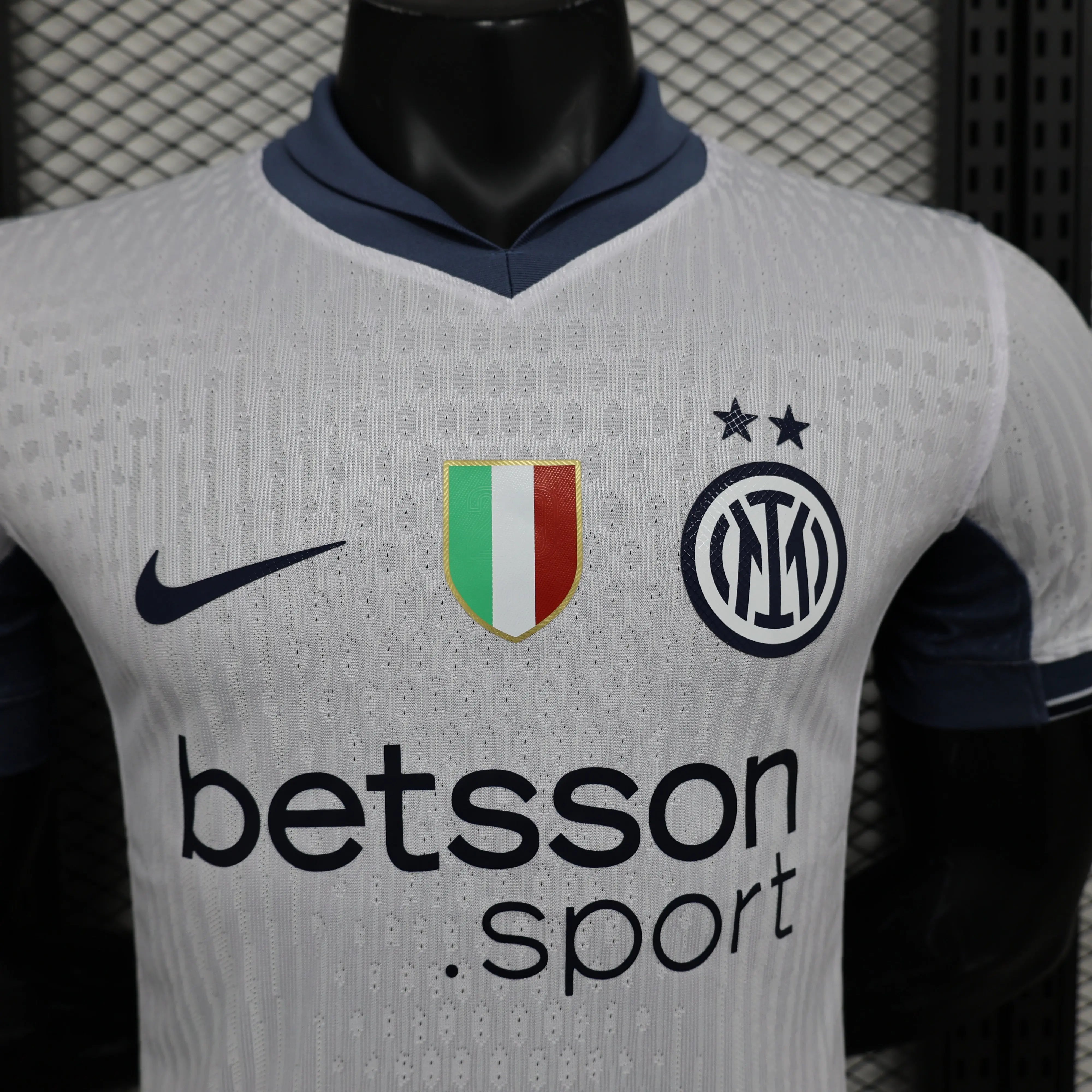 MAILLOT INTER MILAN EXTERIEUR 2024/2025 - Maillot du Monde