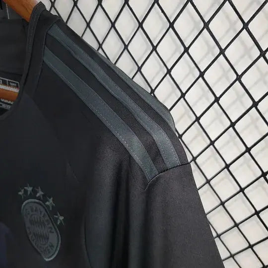 Maillot Bayern Munich Édition Limitée 2023/2024 - Noir KaliFoot