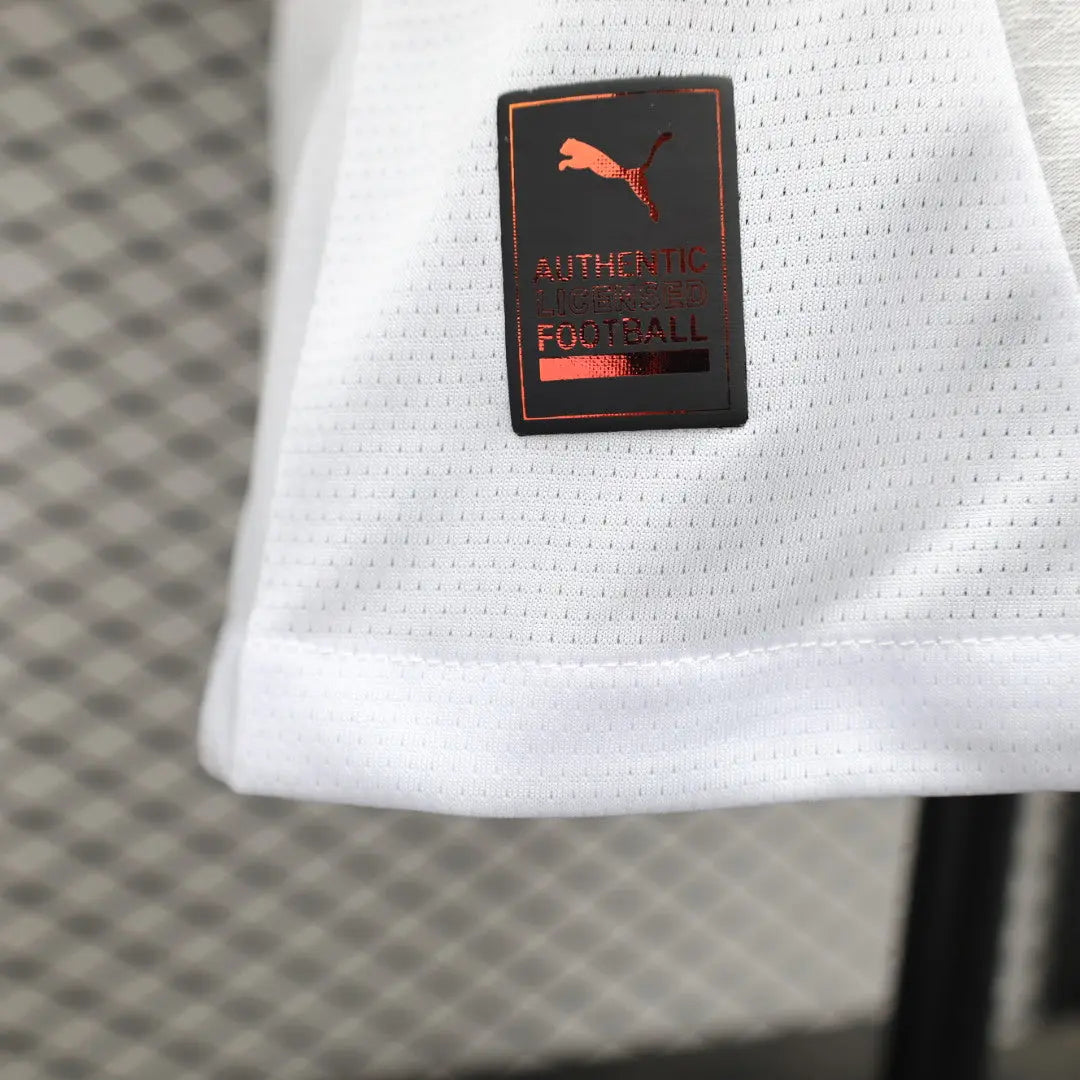 MAILLOT AC MILAN EXTERIEUR 2024/2025 - Maillot du Monde