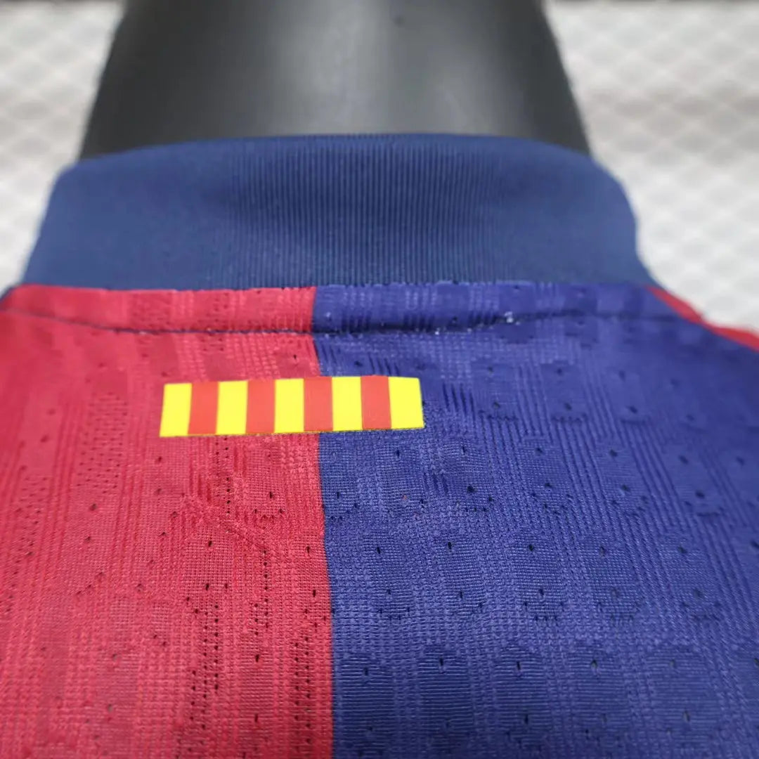 MAILLOT FC BARCELONE DOMICILE 2024/2025 - Maillot du Monde