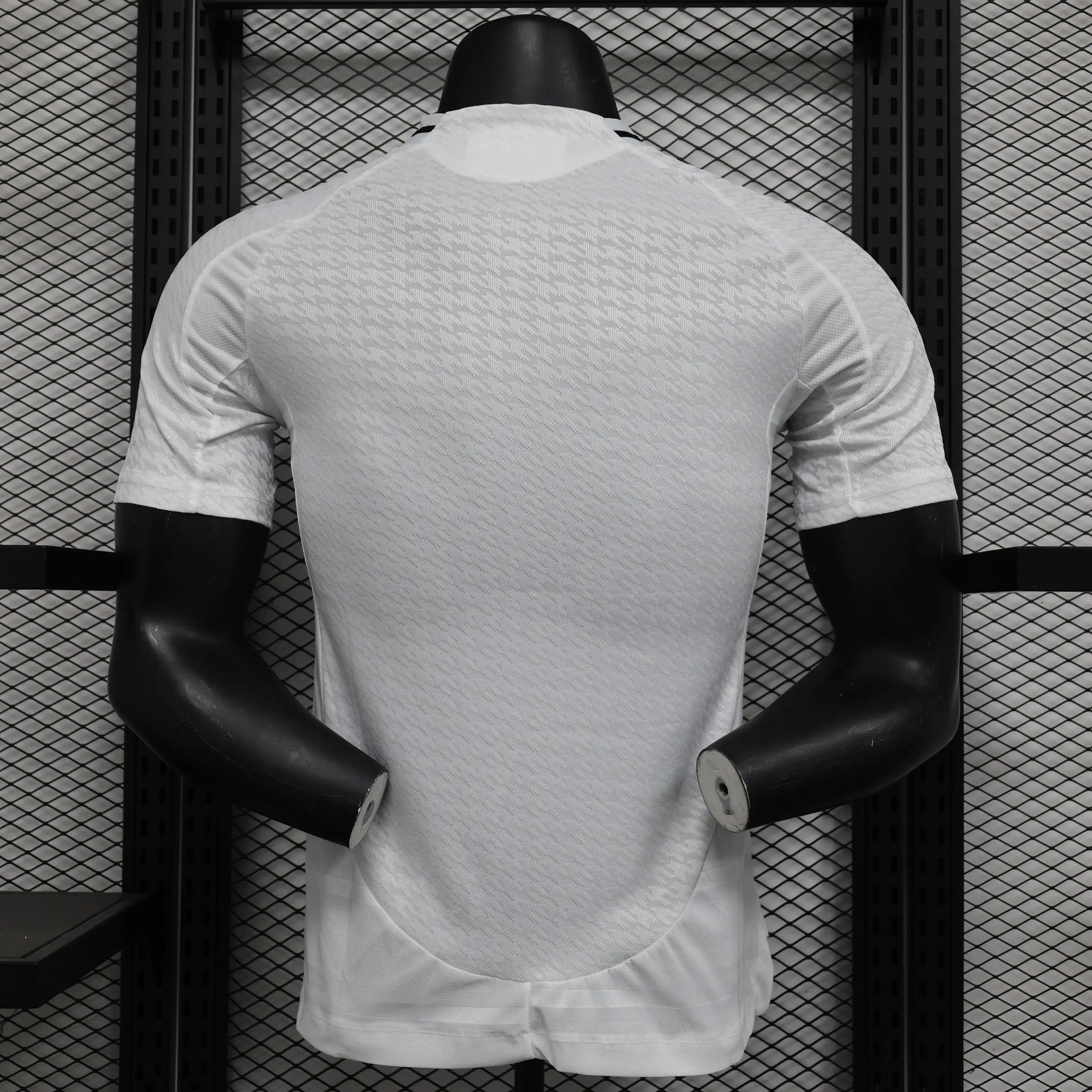 MAILLOT REAL MADRID DOMICILE 2024/2025 - Maillot du Monde