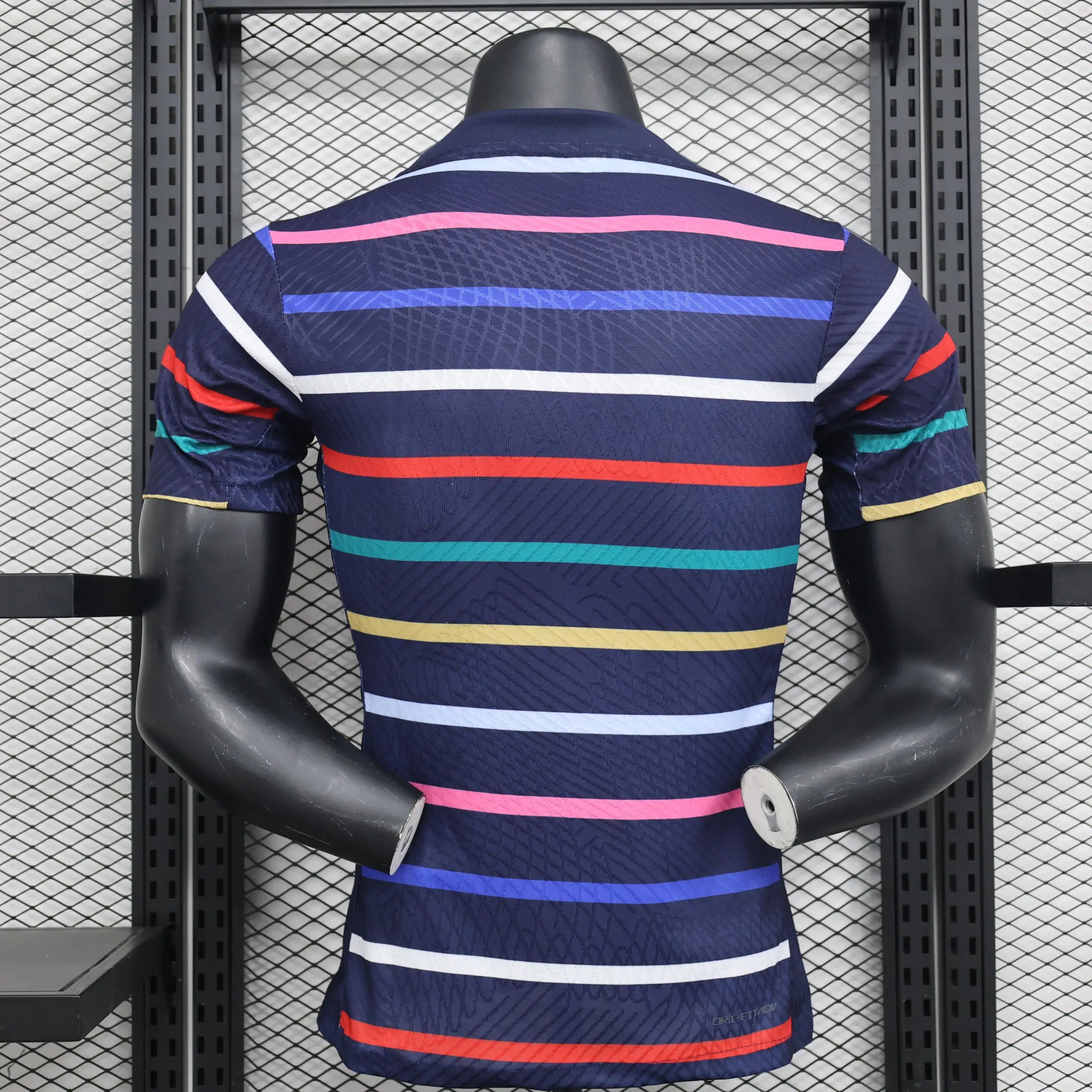 MAILLOT FRANCE ENTRAINEMENT 2024/2025 - Maillot du Monde