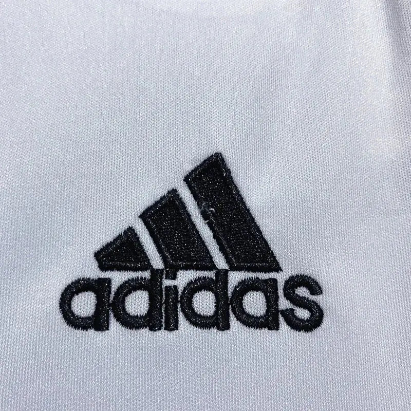 MAILLOT RETRO REAL MADRID 2009/2010 - Maillot du Monde