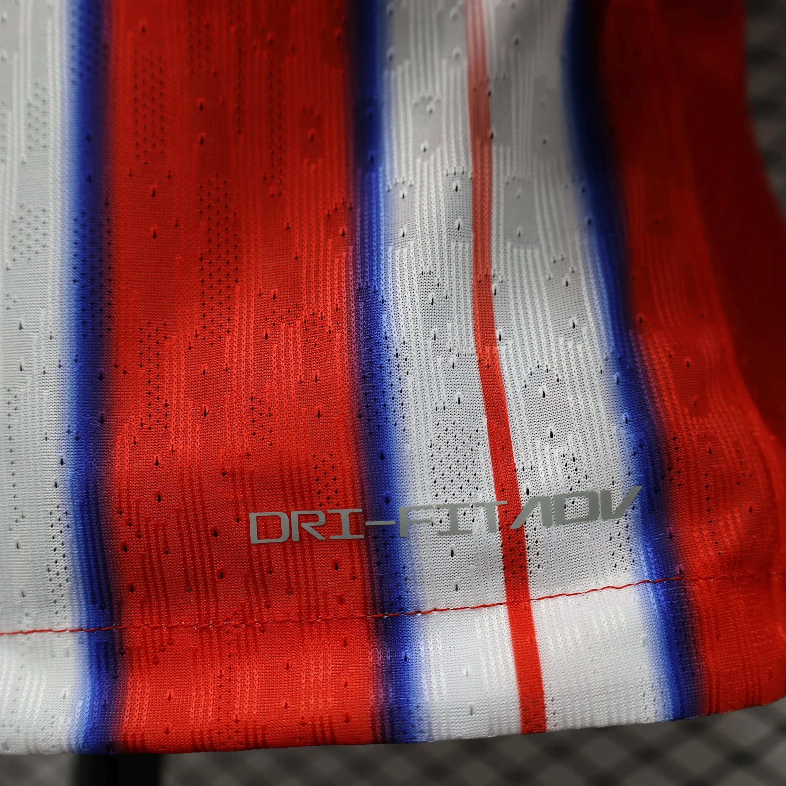 MAILLOT ATLETICO MADRID DOMICILE 2024/2025 - Maillot du Monde